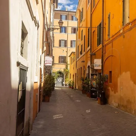 La Dolce - Elegant Retreat In The Heart Of Rom